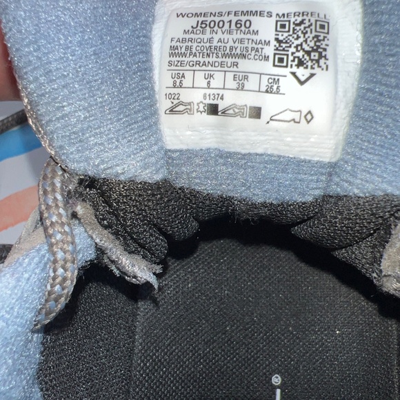 Merrell Women's Gray and Black Hiking Shoes - Picture 10 of 10